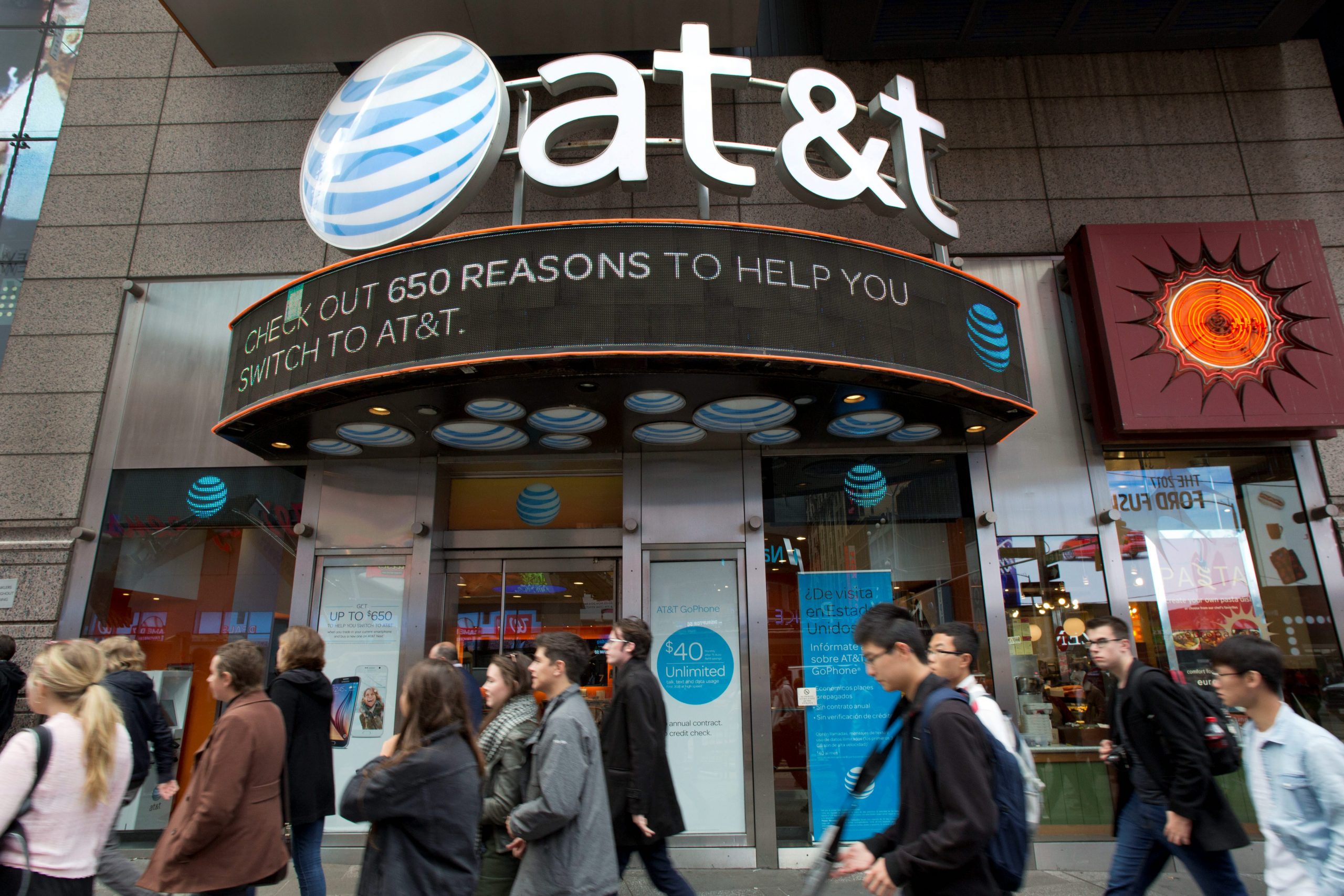 At&amp;amp;t, Time-Warner Merger Leaves Conservatives Fearing Impact